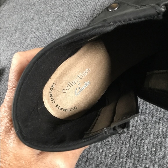 Clarks leather ankle booties women’s size 6 - Picture 9 of 10